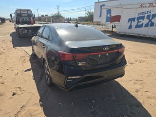 2021 Kia Forte LXS - Exterior Rear Left Corner Image